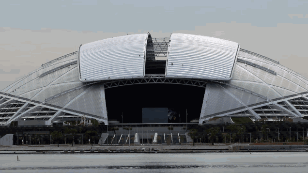 slinding roof of Singapore Sports Hub